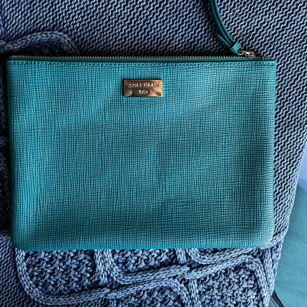 Wristlet